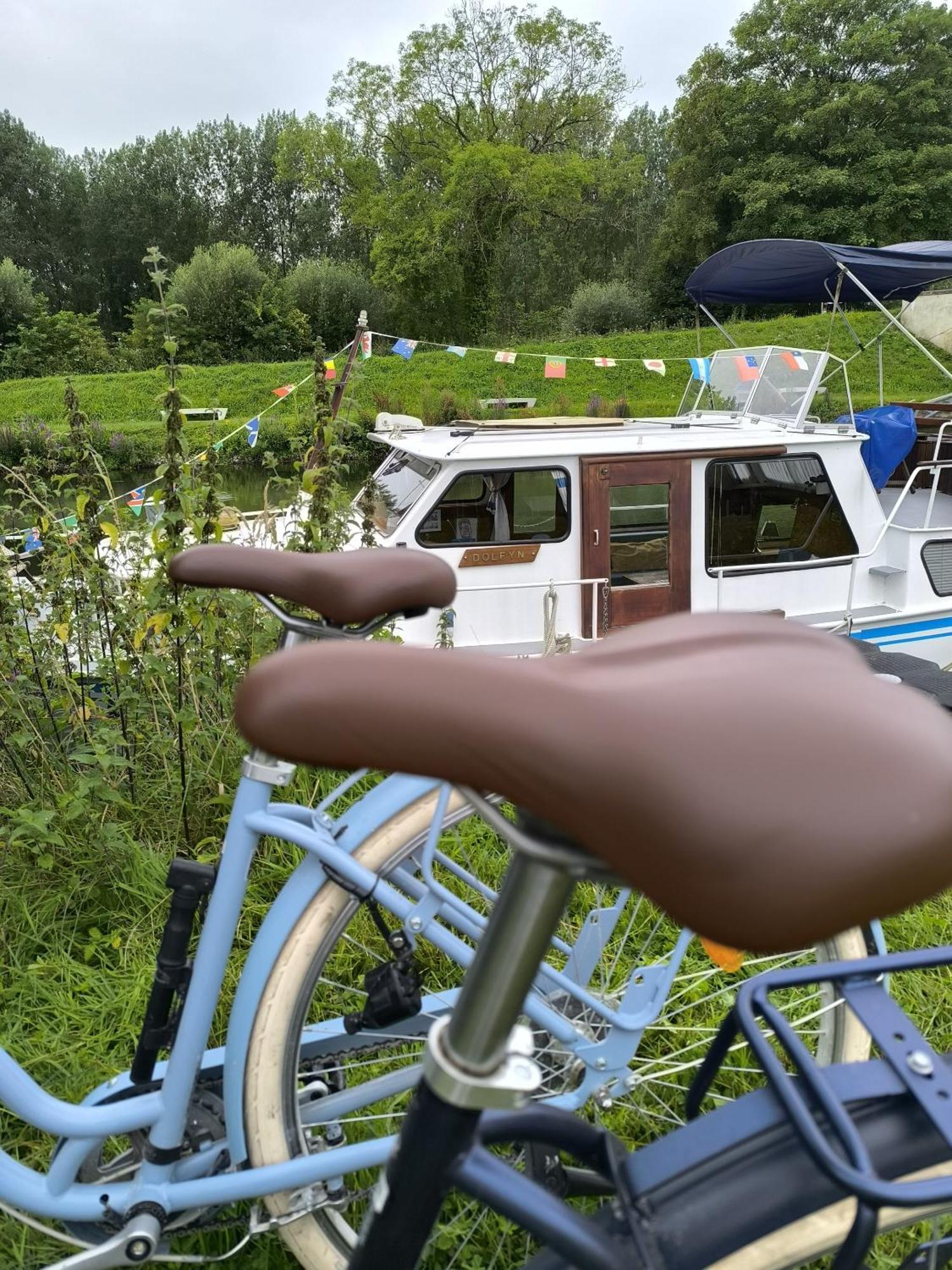 Sealov Hebergements Insolites- Linge, Menage Et Velos Inclus Eaucourt-sur-Somme Екстериор снимка