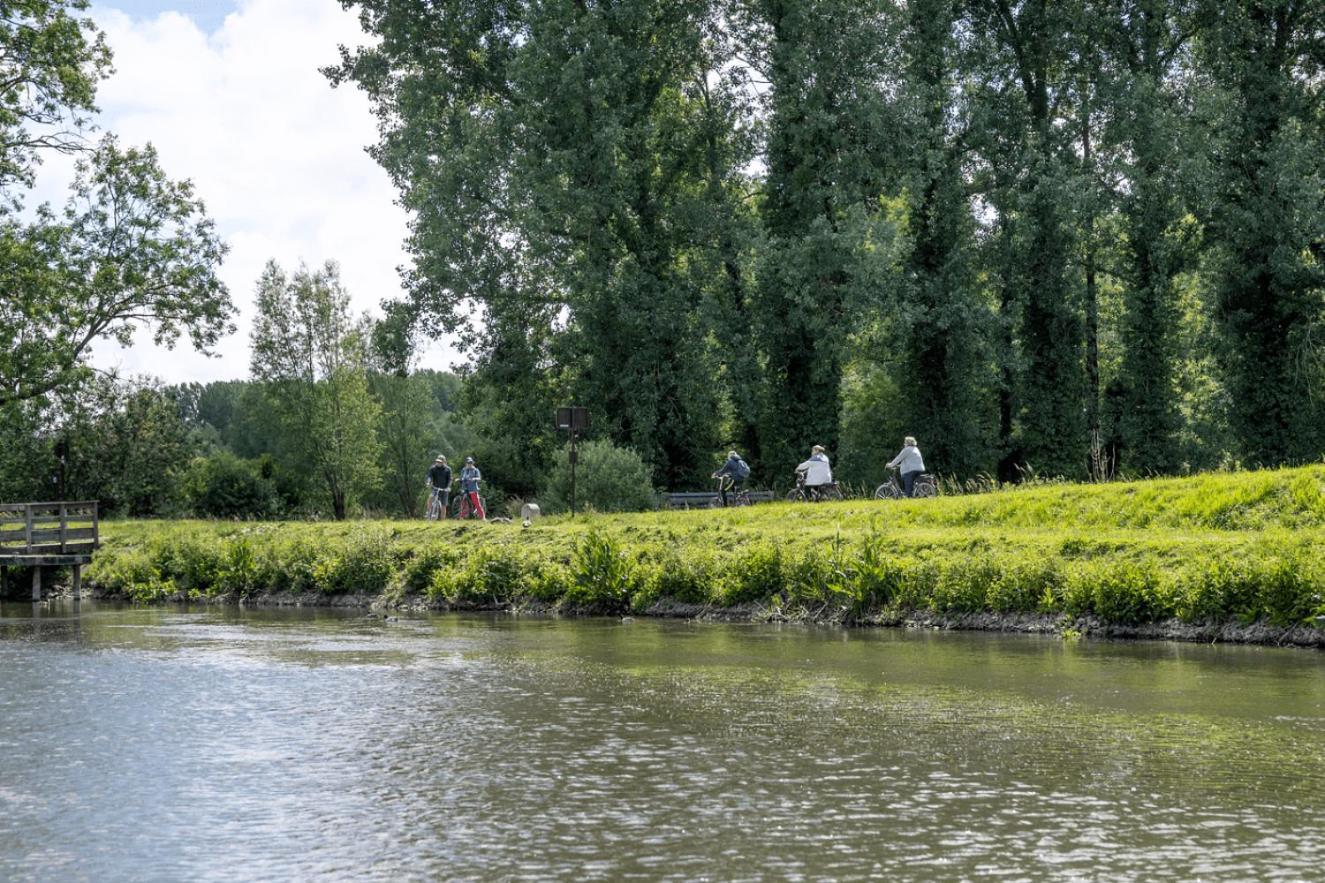 Sealov Hebergements Insolites- Linge, Menage Et Velos Inclus Eaucourt-sur-Somme Екстериор снимка
